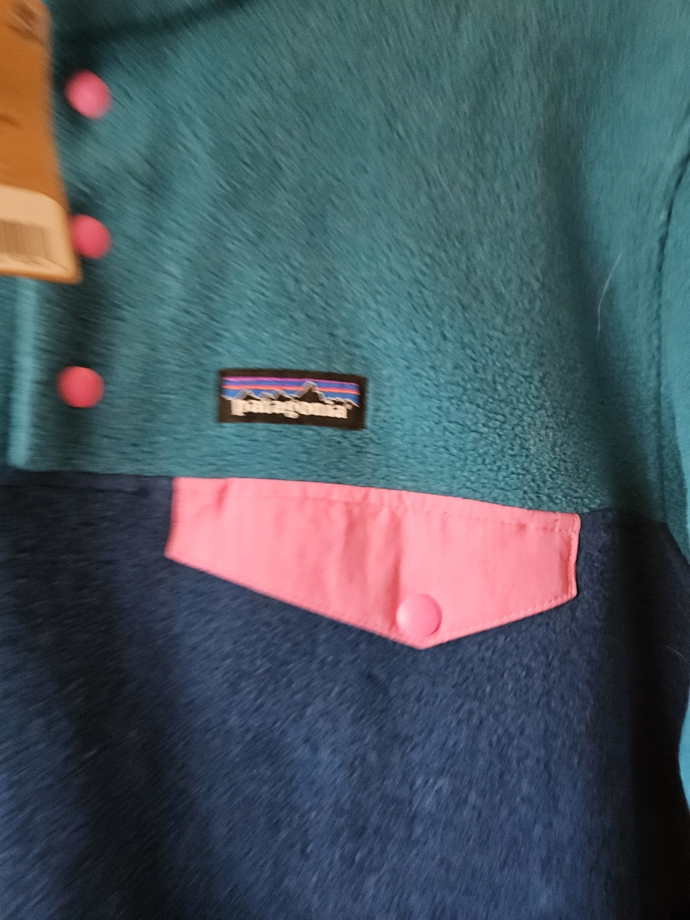 Patagonia Teal & Navy Snap-T Fleece with Pink Accents - Picture 2 of 3